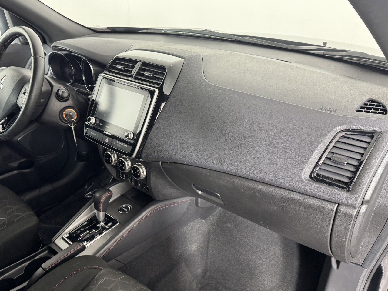 Used 2024 Mitsubishi Outlander Sport Trail Edition 2.0 AWC image 7