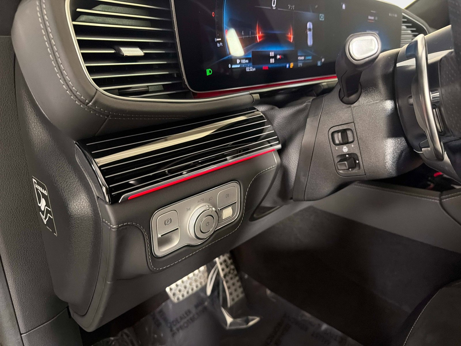 Used 2024 Mercedes-Benz GLS 63 AMG 4MATIC image 43