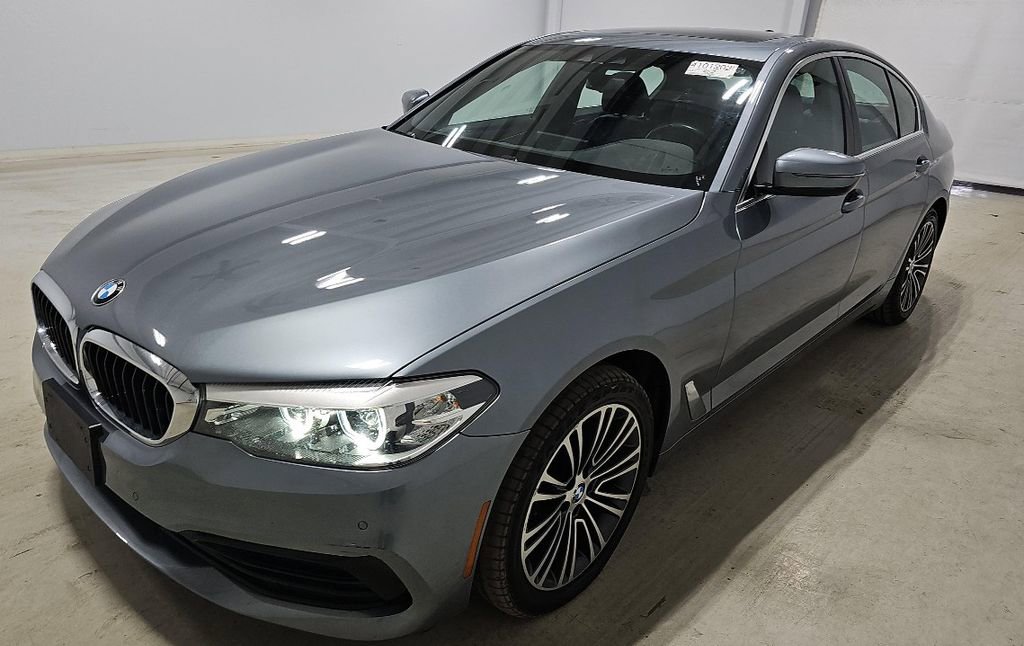 Used 2019 BMW 530i xDrive w/ Convenience Package image 1