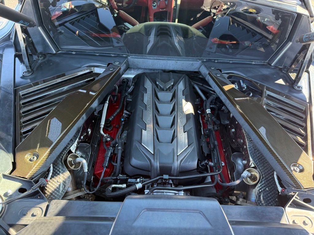 Used 2020 Chevrolet Corvette Stingray Premium Cpe w/ 3LT Preferred Equipment Group image 18