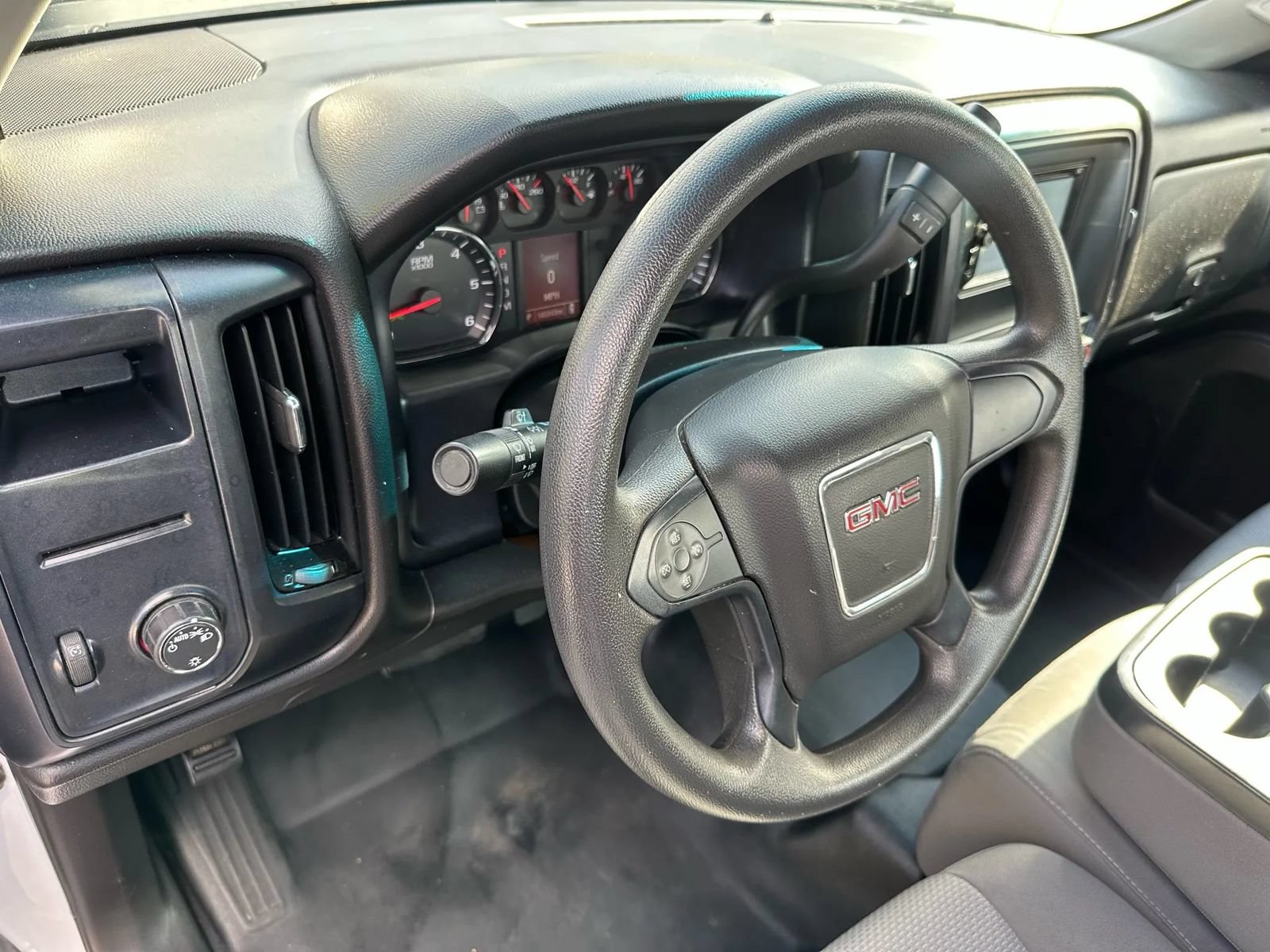 Used 2016 GMC Sierra 1500 2WD Regular Cab image 12