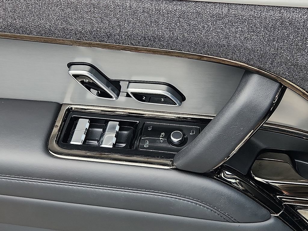 Used 2024 Land Rover Range Rover Sport Dynamic SE image 26