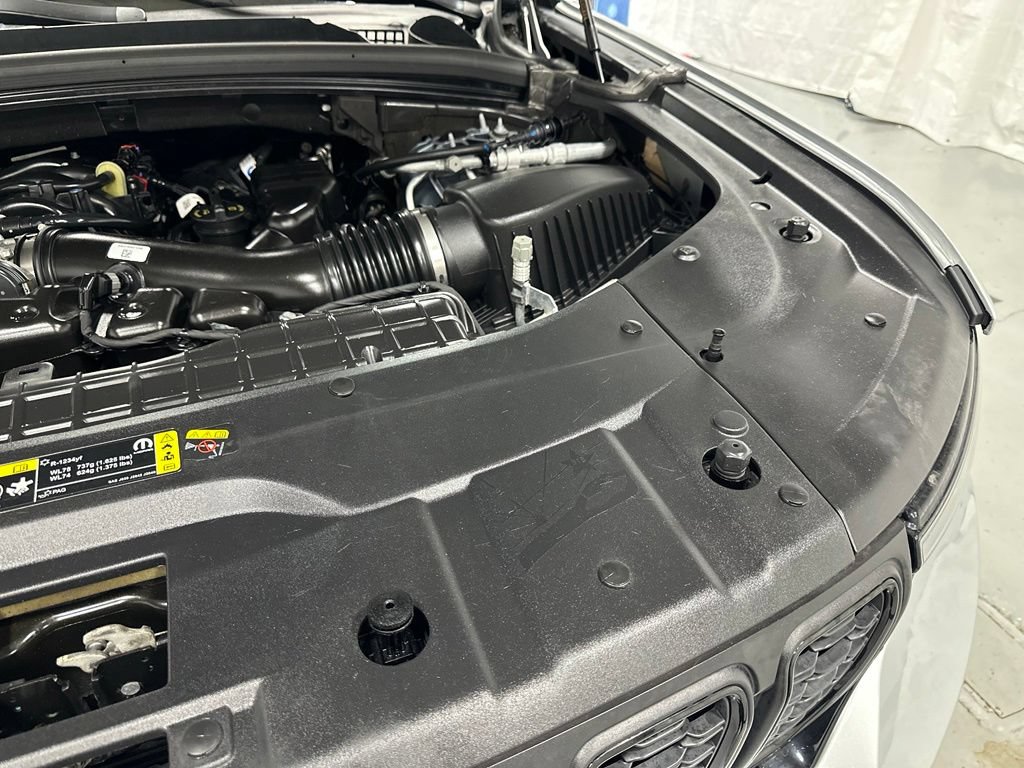 Used 2025 Jeep Grand Cherokee Altitude AWD/4WD image 61