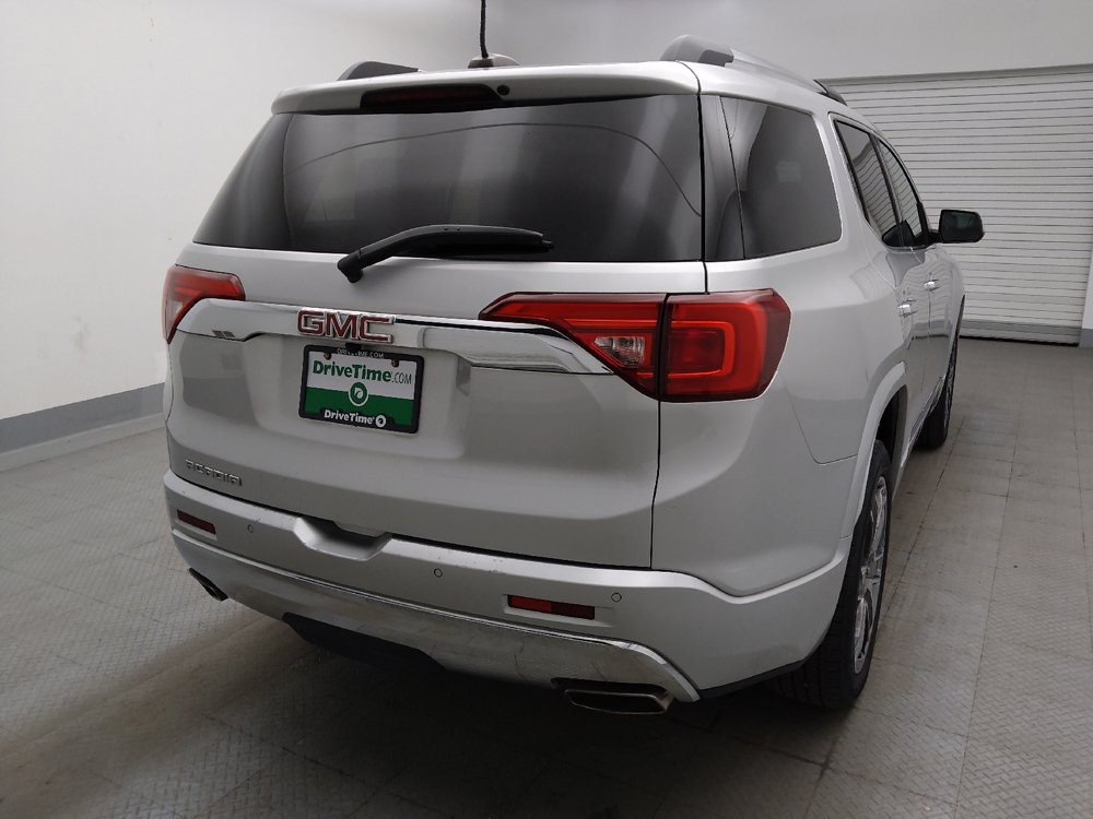 Used 2019 GMC Acadia Denali w/ Technology Package FWD image 7