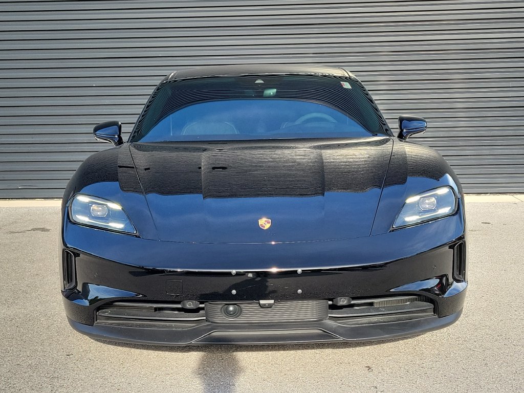 Certified 2025 Porsche Taycan 4S AWD/4WD image 10
