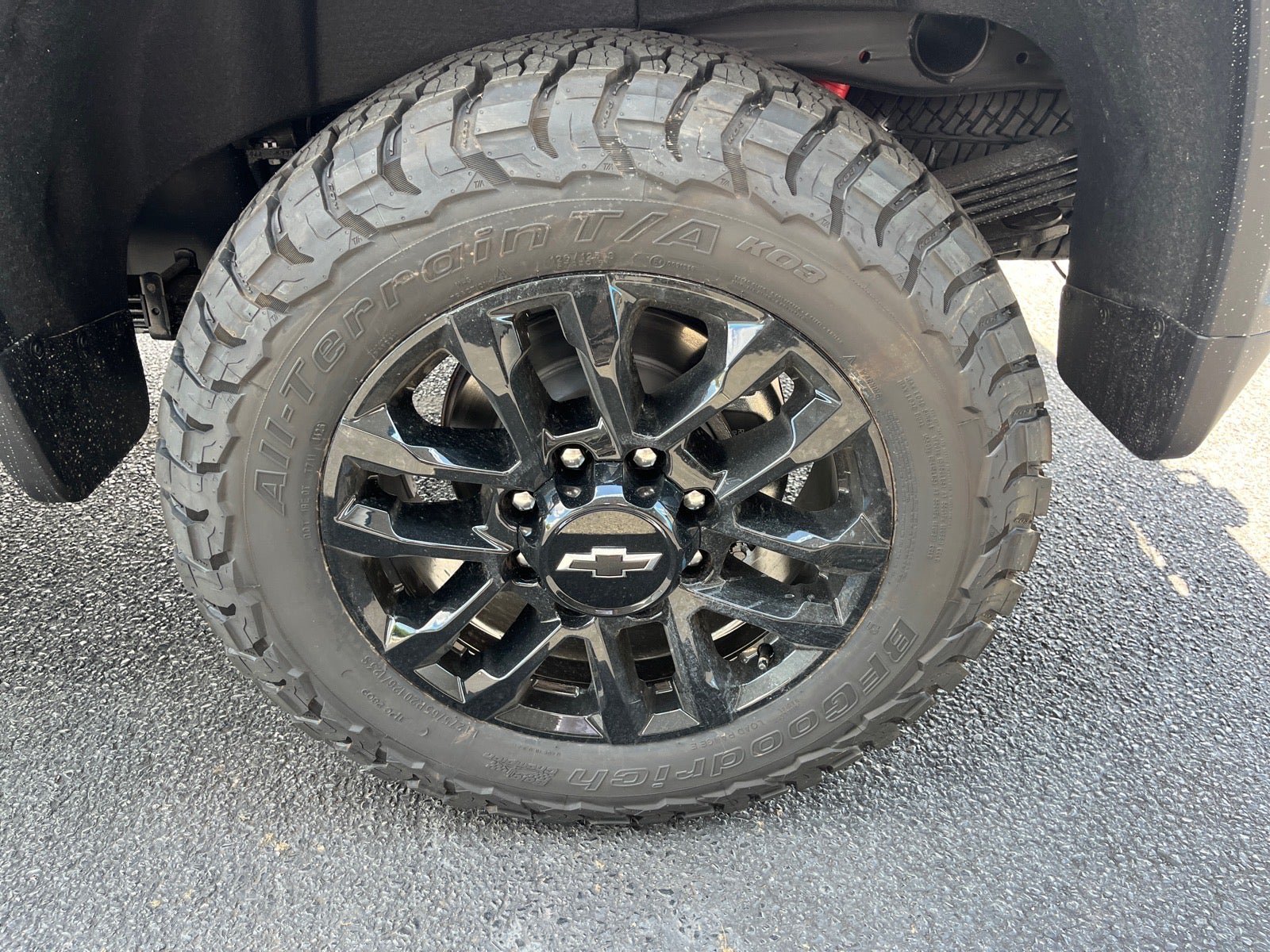 New 2026 Chevrolet Silverado 2500 LTZ w/ LTZ Plus Package AWD/4WD image 11