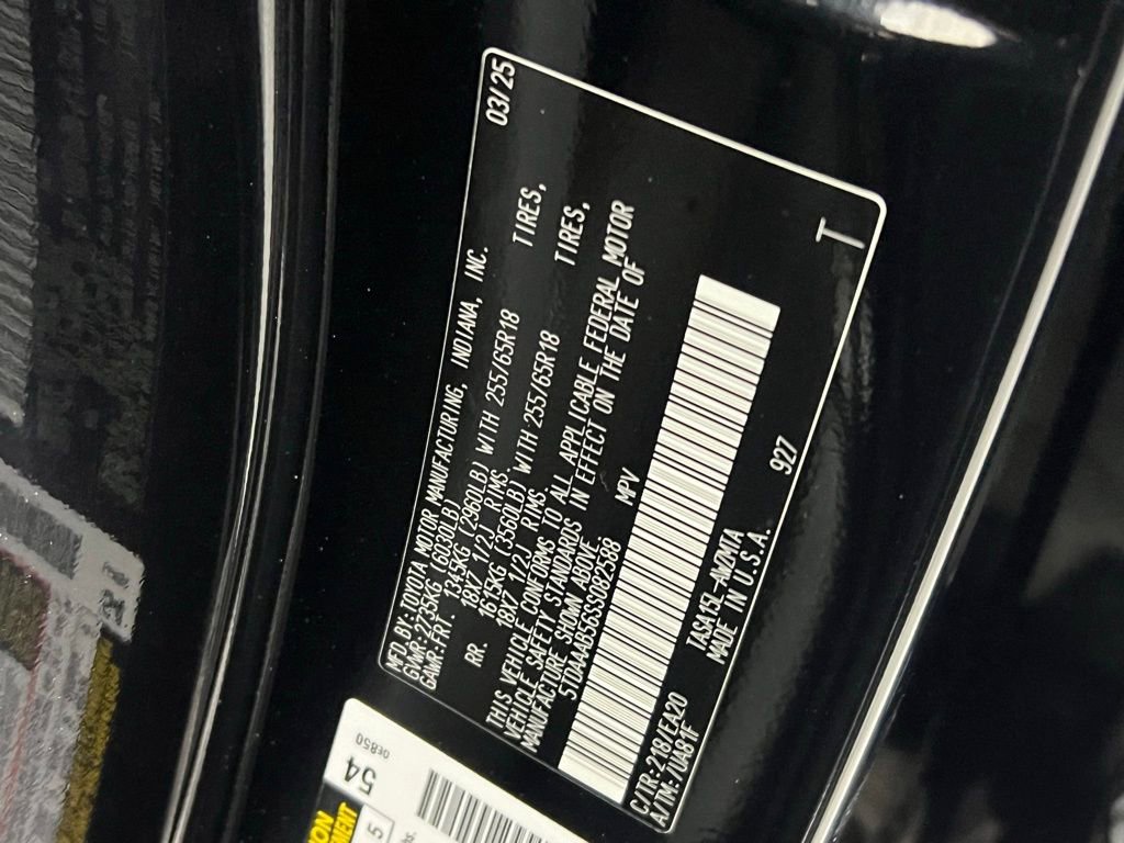 Used 2025 Toyota Grand Highlander AWD image 41