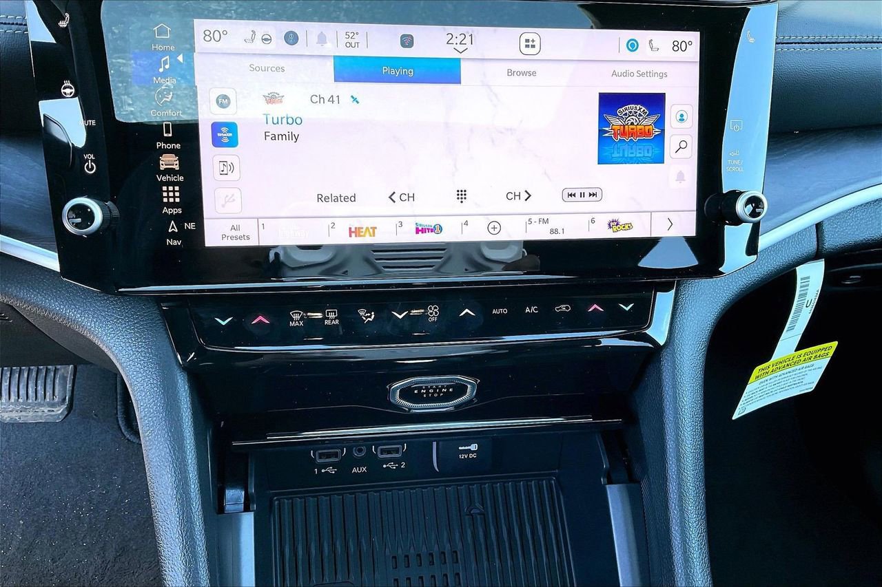 New 2026 Jeep Grand Cherokee Altitude image 18