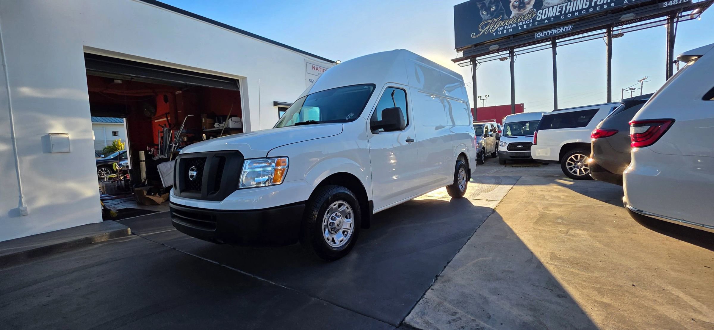 Used 2020 Nissan NV 2500 SV image 8