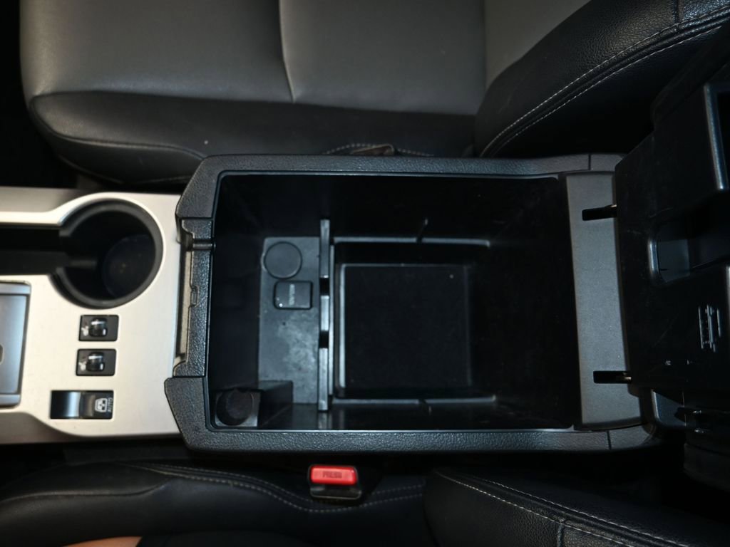 Used 2019 Toyota 4Runner SR5 Premium image 20