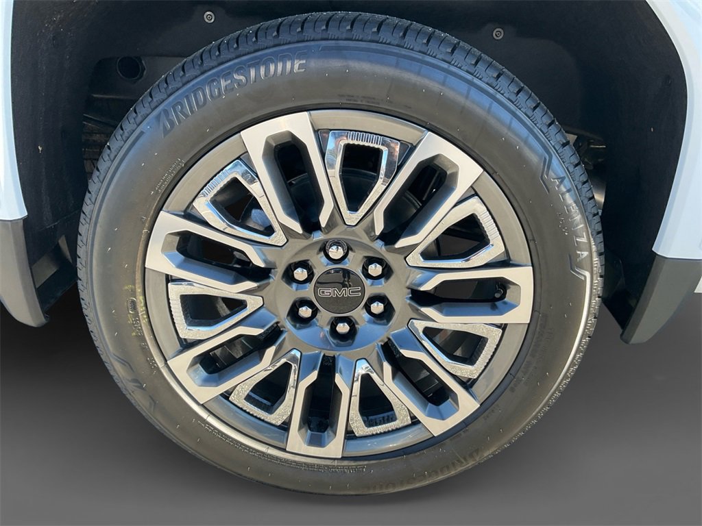 New 2026 GMC Sierra 1500 Denali Ultimate image 10