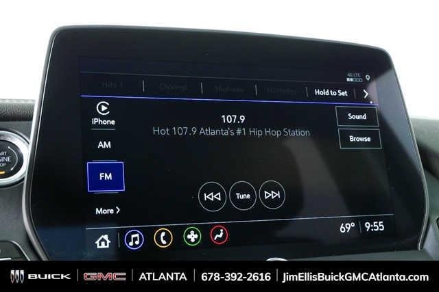 Used 2025 Chevrolet Blazer LT FWD image 13
