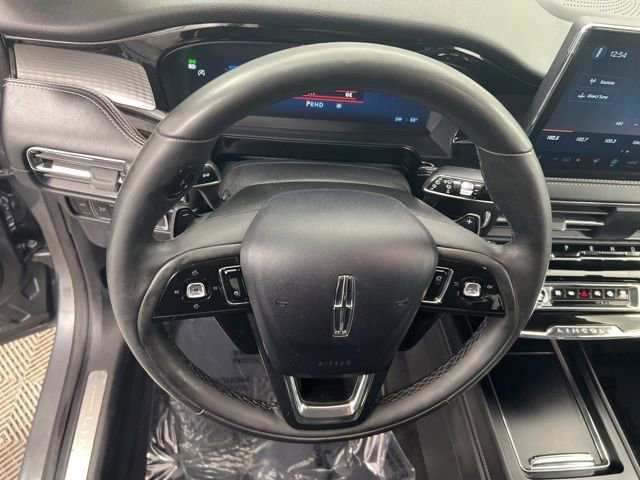 Certified 2023 Lincoln Corsair AWD w/ Equipment Group 101A image 22
