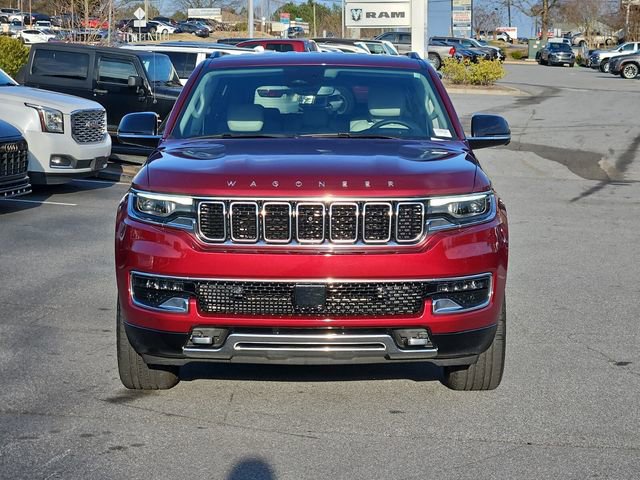 Used 2023 Jeep Wagoneer Series III w/ Convenience Group I image 2
