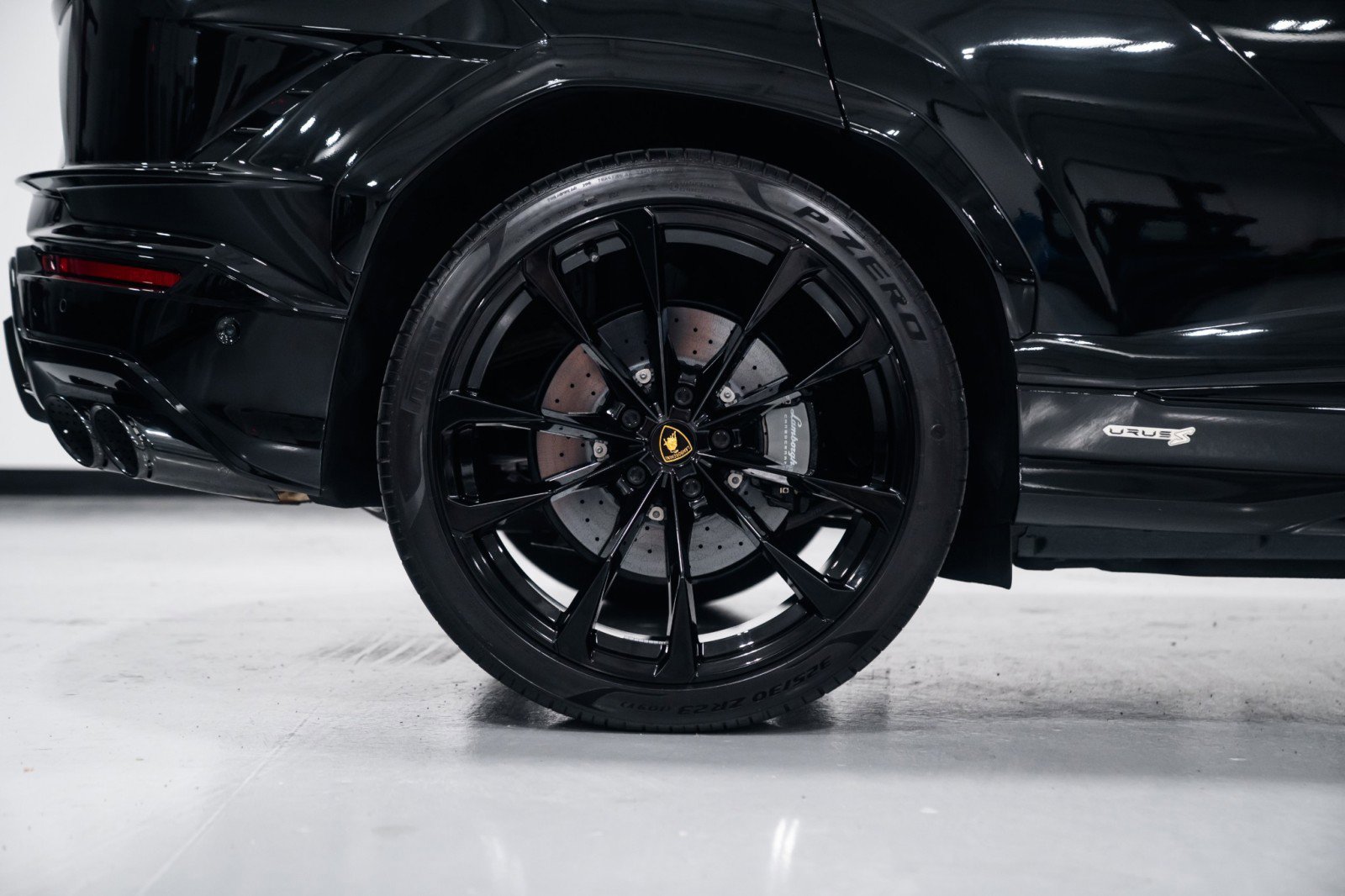 Used 2024 Lamborghini Urus S image 39