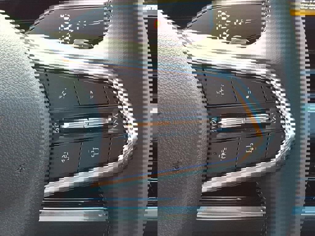 New 2026 Chevrolet Equinox LT w/ Convenience Package II image 18