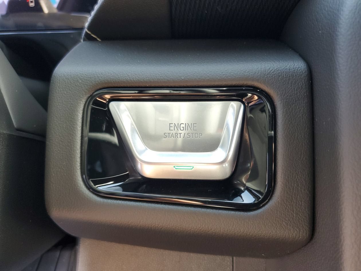 New 2026 GMC Yukon XL Elevation w/ Elevation Premium Package AWD/4WD image 24
