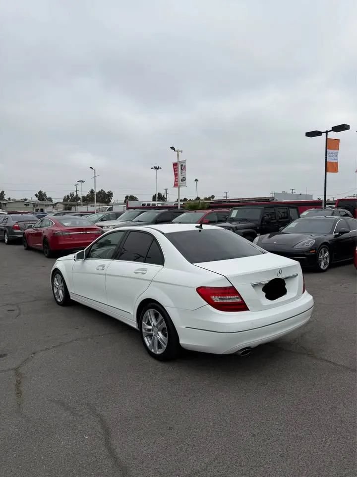 Used 2013 Mercedes-Benz C 250 Sedan image 5