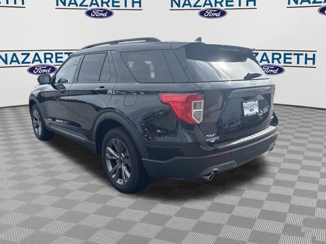 Used 2024 Ford Explorer XLT w/ Equipment Group 202A AWD/4WD image 5