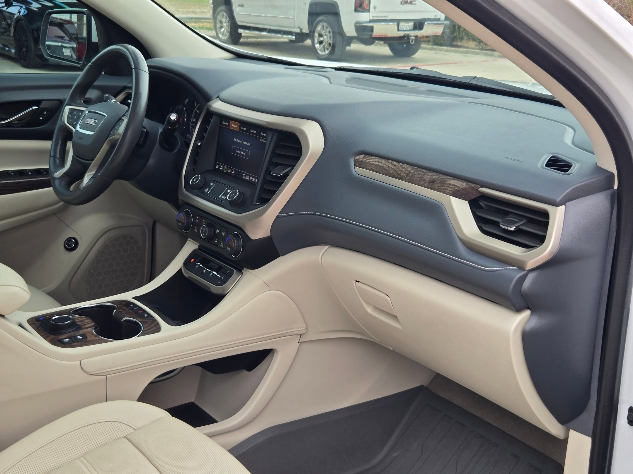 Certified 2020 GMC Acadia Denali image 31