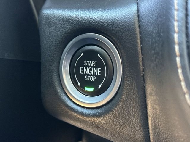 Used 2023 GMC Yukon XL AT4 w/ AT4 Premium Package image 16