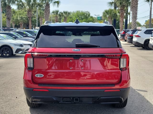 Used 2025 Ford Explorer ST-Line w/ Premium Package RWD image 7