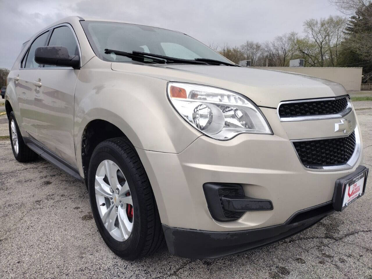Used 2011 Chevrolet Equinox LS image 3