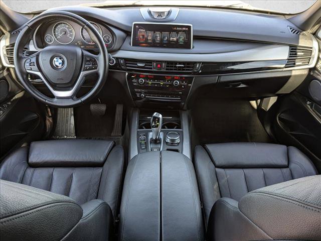 Used 2017 BMW X5 xDrive50i image 18
