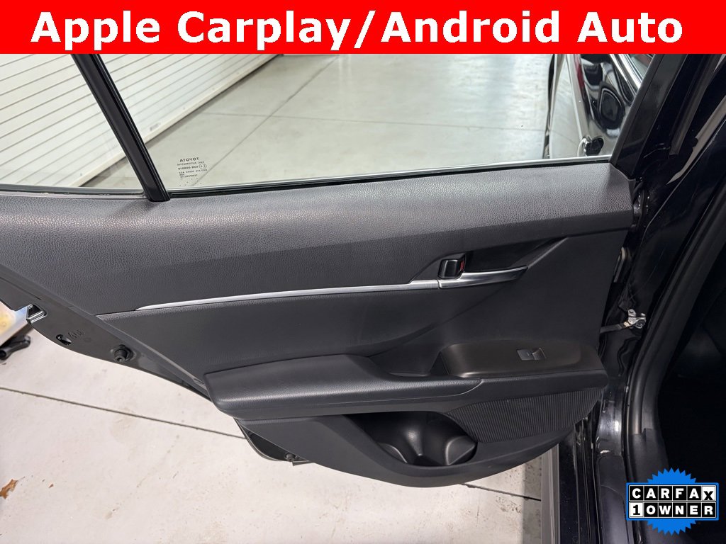 Used 2023 Toyota Camry SE image 20