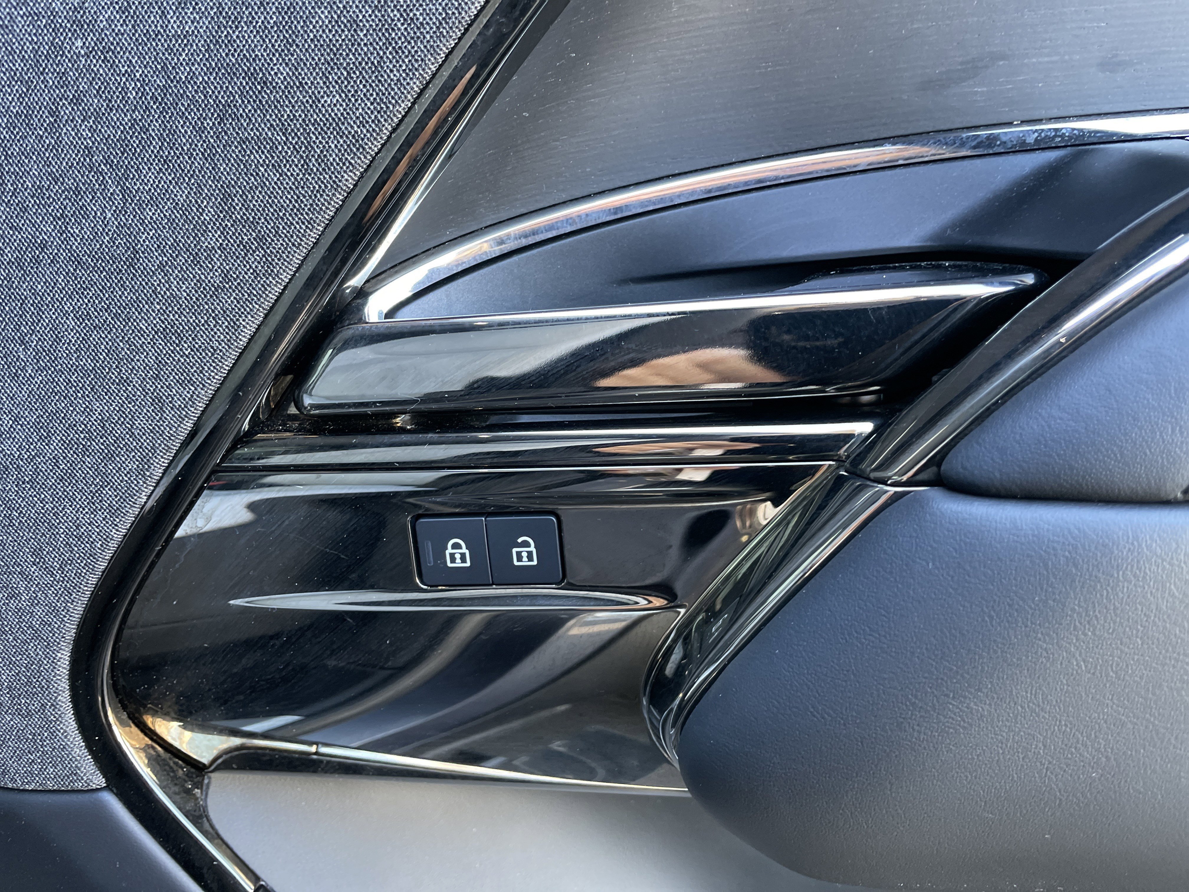 Used 2024 Land Rover Range Rover Sport Dynamic SE image 19