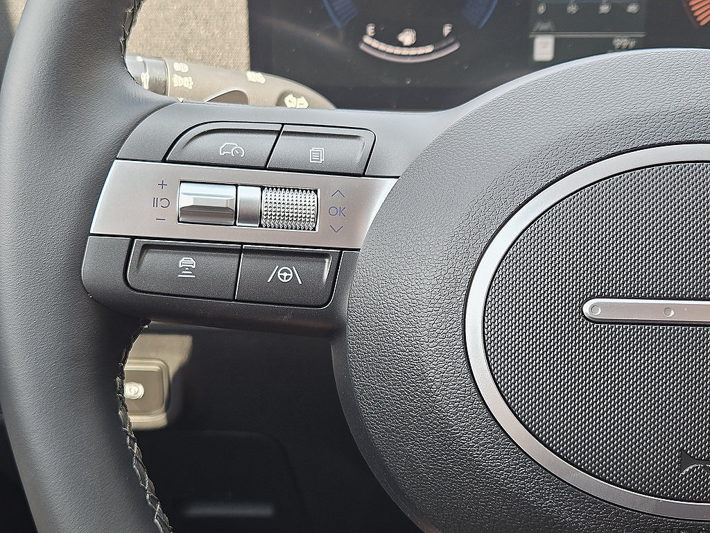 New 2026 Hyundai Kona SEL Premium FWD image 26
