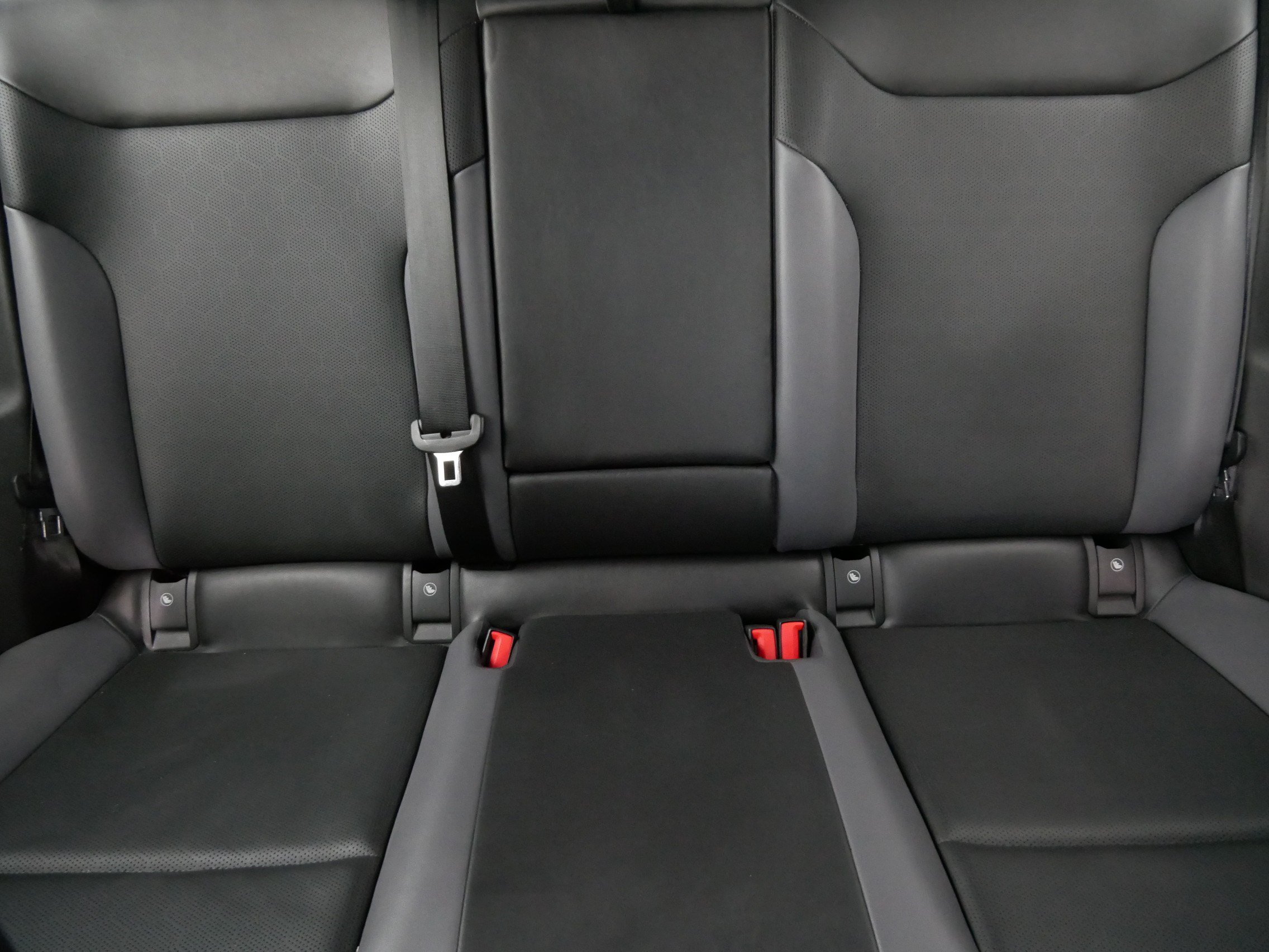 Certified 2023 Volkswagen ID.4 Pro S AWD/4WD image 14