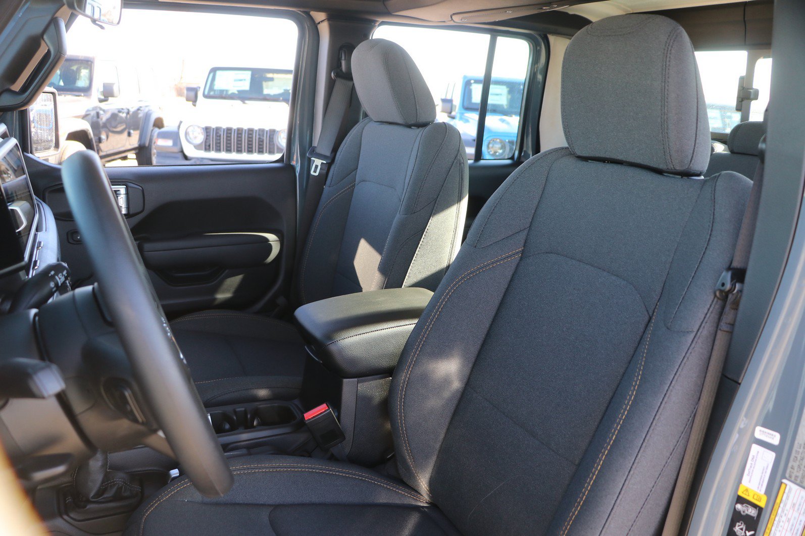 New 2026 Jeep Gladiator Sport AWD/4WD image 14