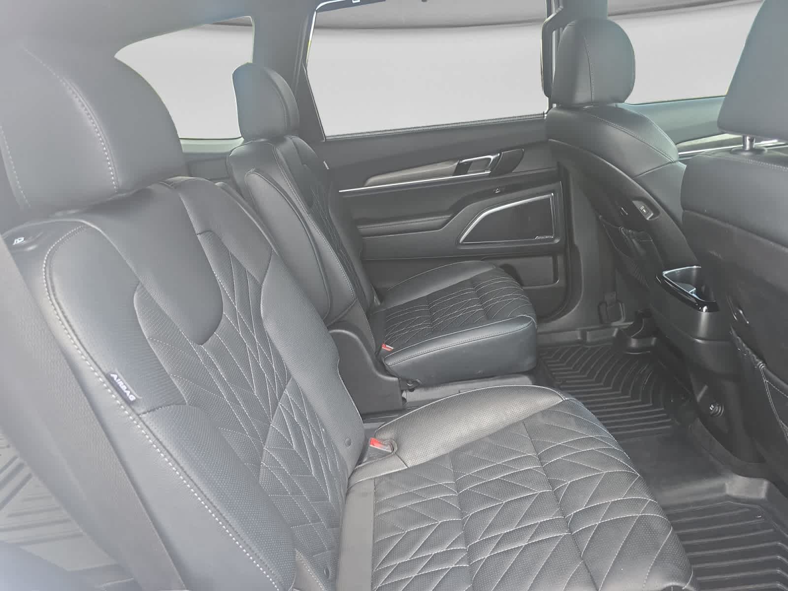 Used 2024 Kia Telluride SX X-Line AWD/4WD image 17
