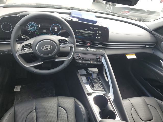 New 2026 Hyundai Elantra Limited image 9