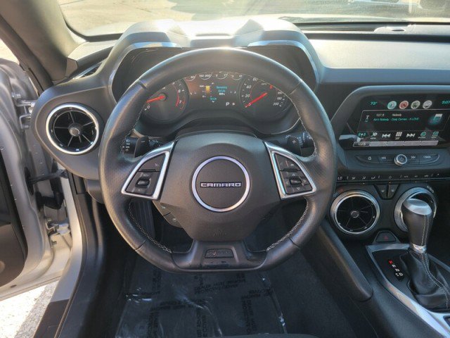 Used 2017 Chevrolet Camaro SS image 15