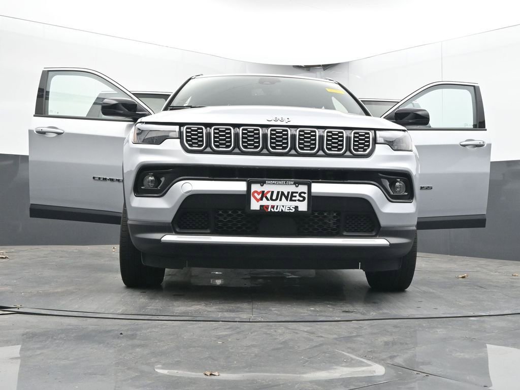 Used 2025 Jeep Compass Limited AWD/4WD image 71