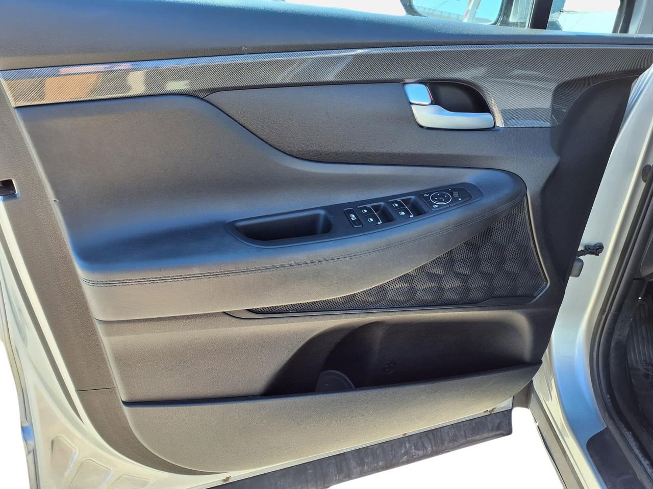 Used 2023 Hyundai Santa Fe SEL AWD/4WD image 14