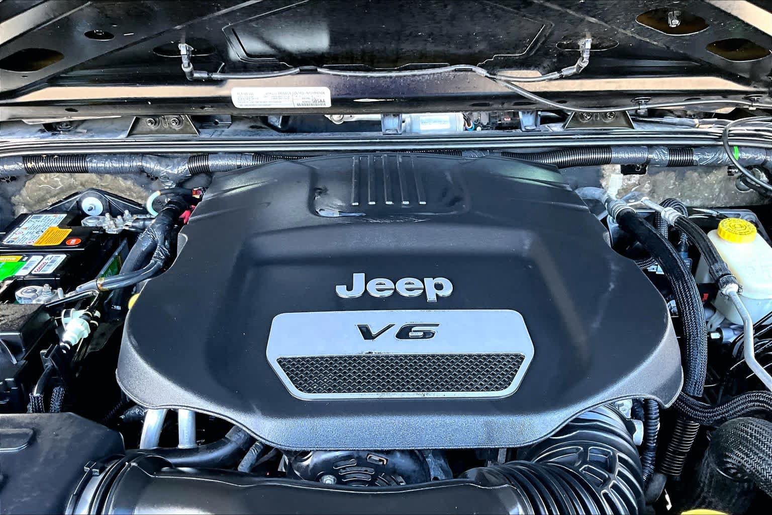 Used 2016 Jeep Wrangler Sport AWD/4WD image 33