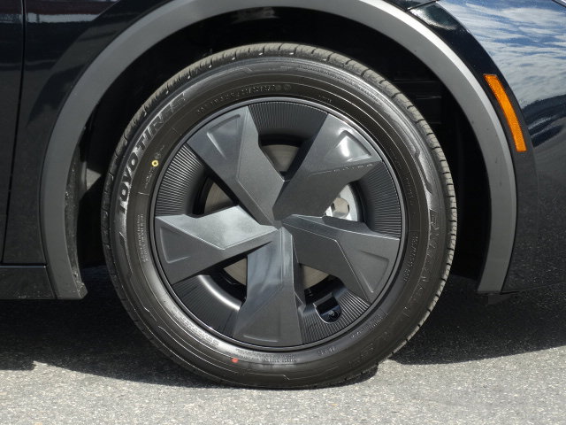 New 2026 Toyota Prius LE FWD image 4