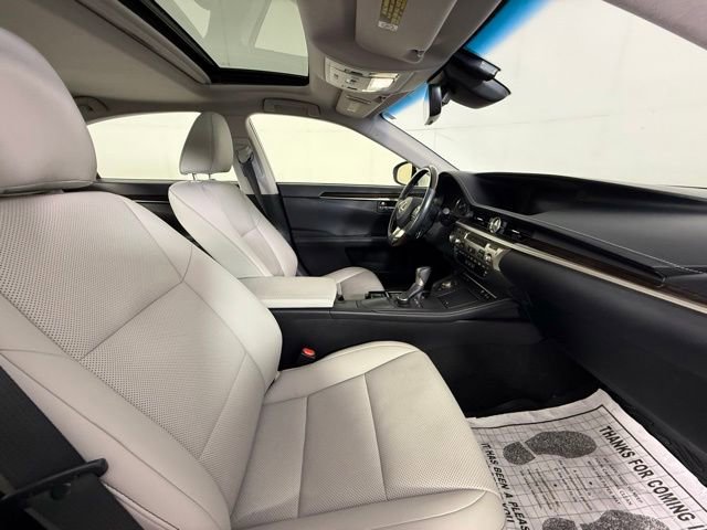 Used 2016 Lexus ES 350 FWD image 36