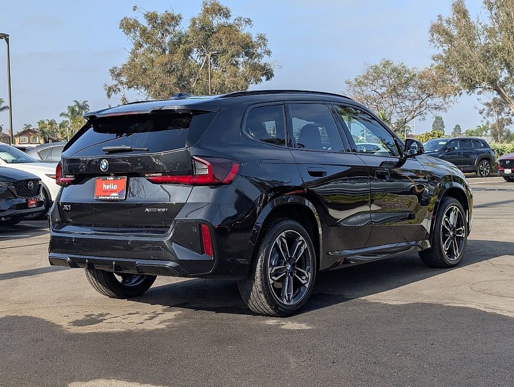 Used 2023 BMW X1 xDrive28i w/ Premium Package image 10