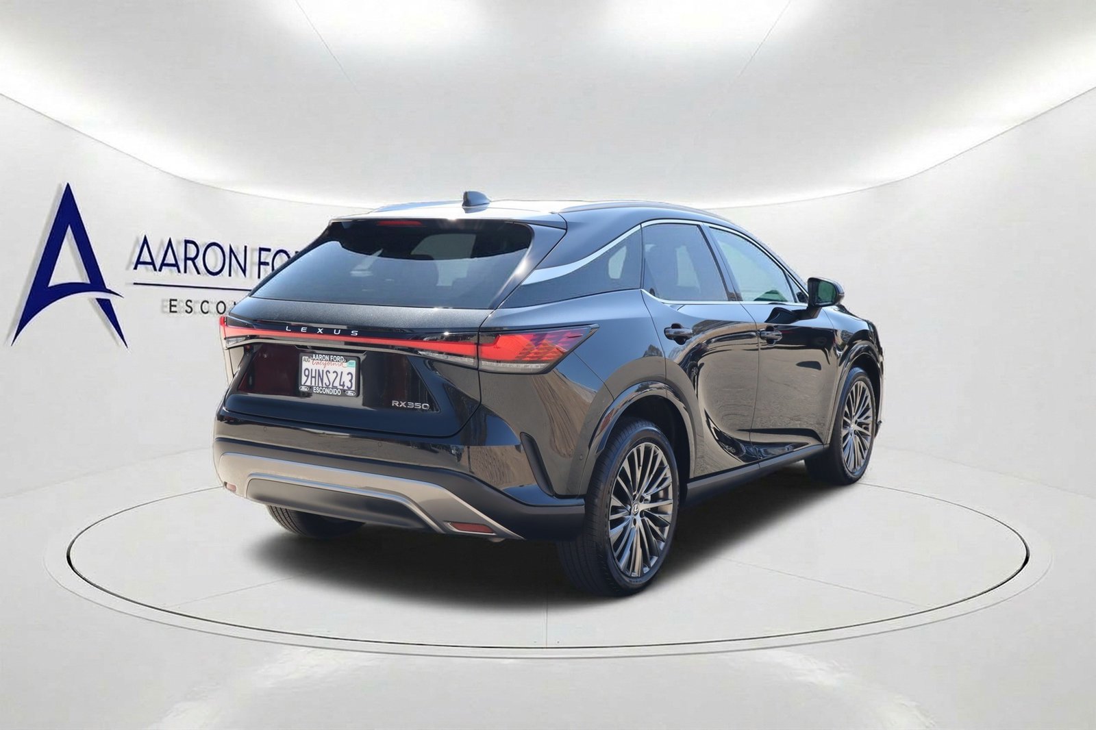 Used 2023 Lexus RX 350 FWD w/ Cold Area Package image 4