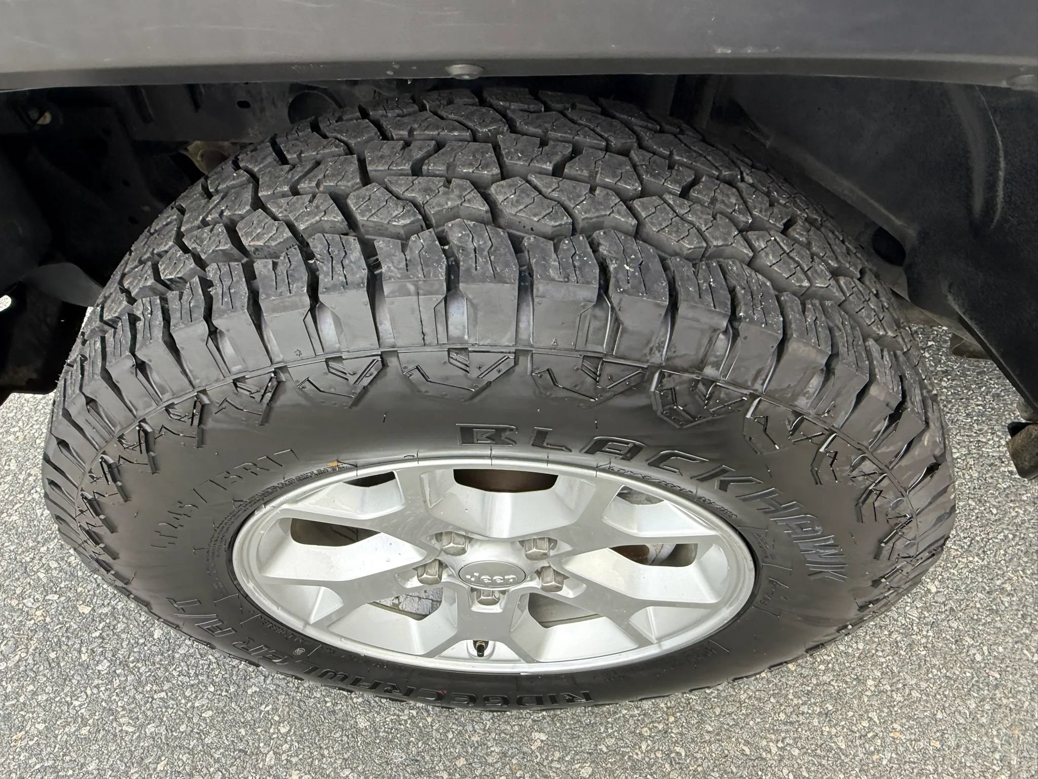 Used 2021 Jeep Wrangler Unlimited Sport AWD/4WD image 4