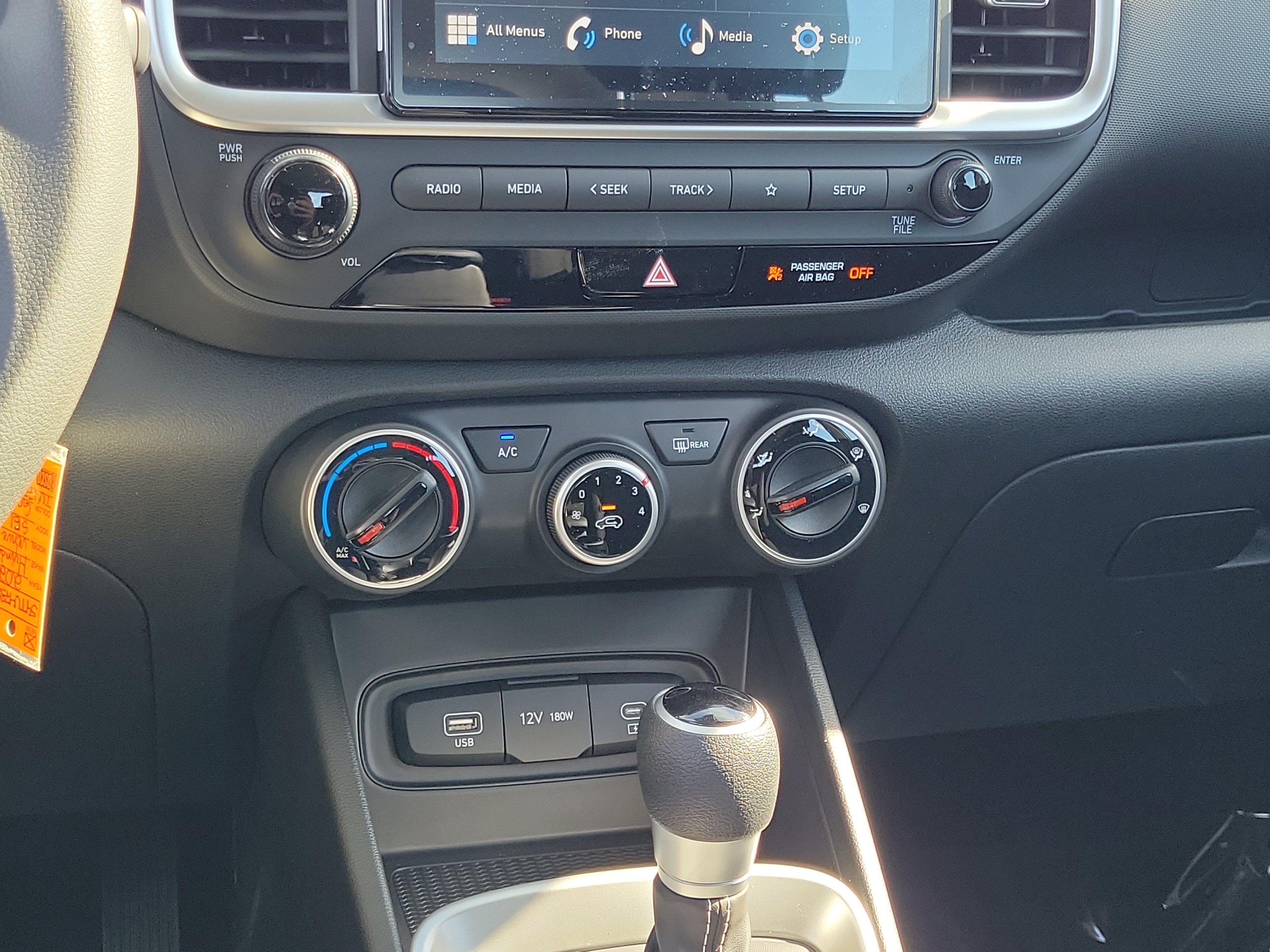 New 2026 Hyundai Venue SE FWD image 11