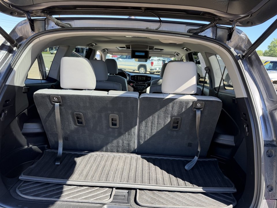 Used 2019 Honda Pilot Touring image 18