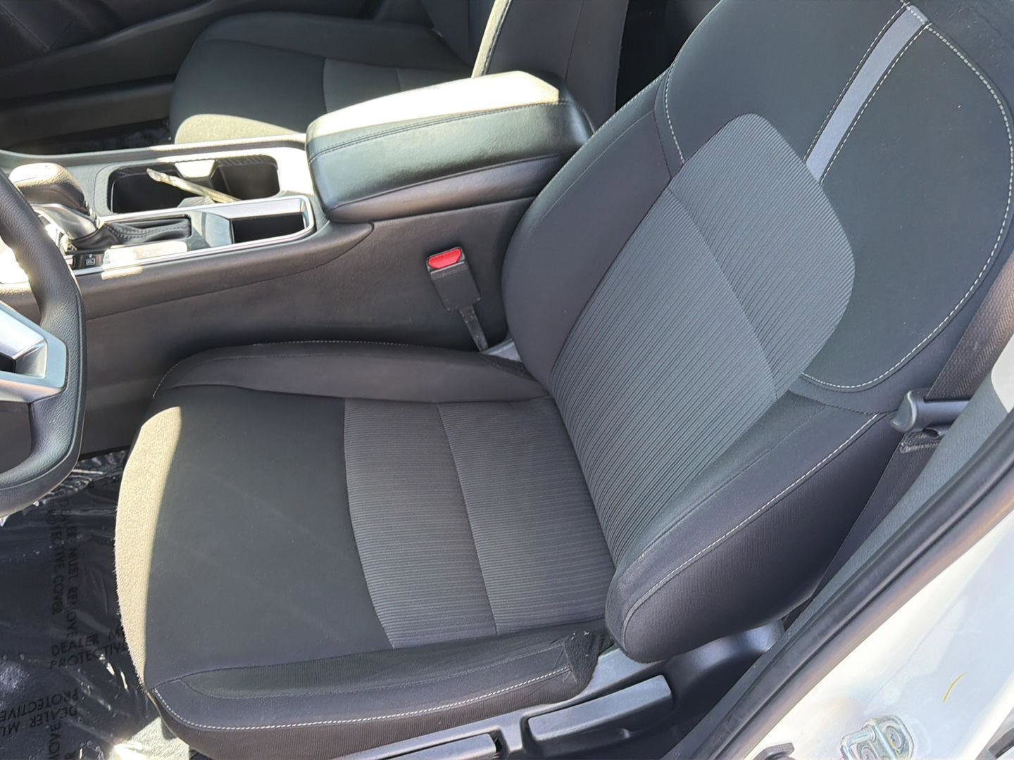 Used 2024 Nissan Sentra SV image 29