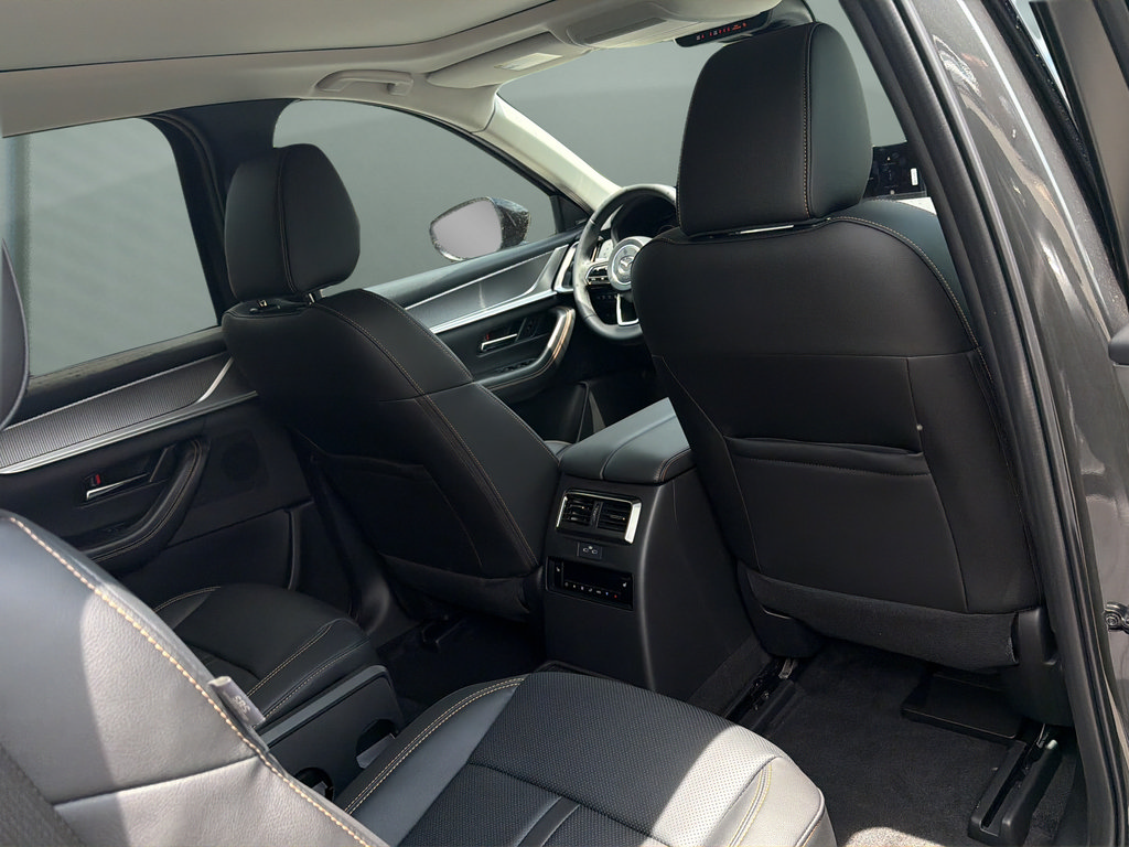New 2026 MAZDA CX-90 Plug-In Hybrid w/Premium Sport AWD/4WD image 25