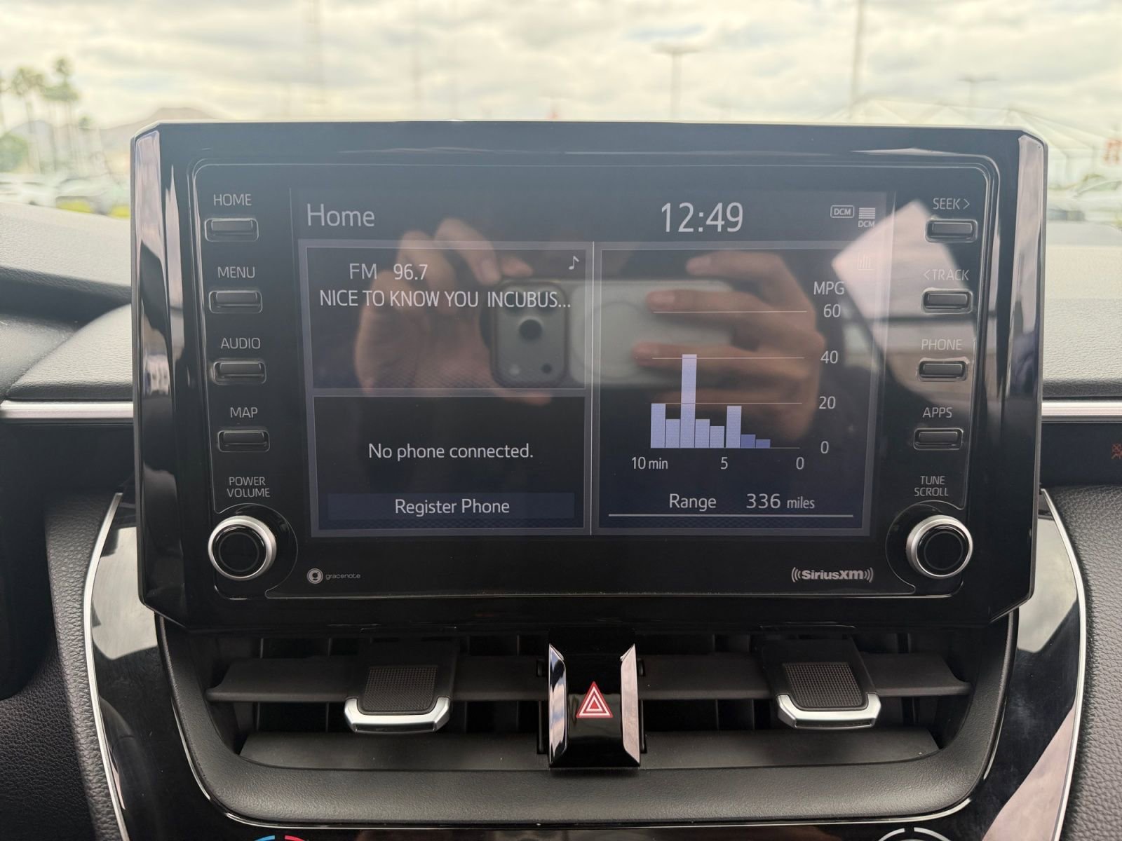 Certified 2022 Toyota Corolla SE w/ Carpet Mat Package (TMS) FWD image 16