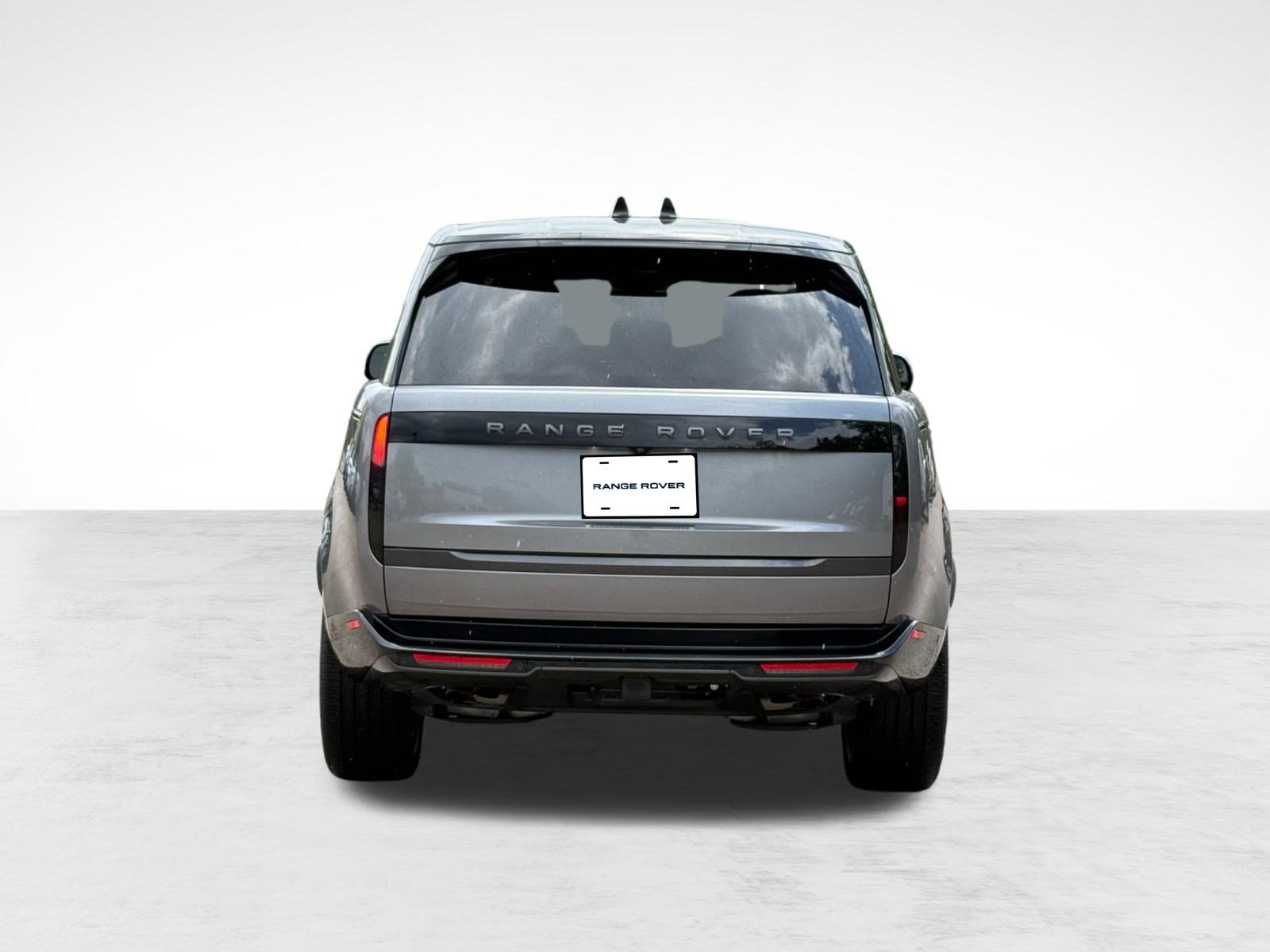 Certified 2025 Land Rover Range Rover SE AWD/4WD image 10